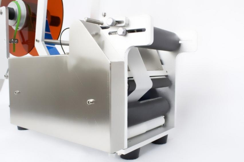 Semi-automatic MT-50 Labeling Machine
